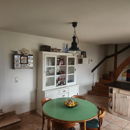Bed and Breakfast La Ferme Du Planeau à Montchenu Extérieur photo